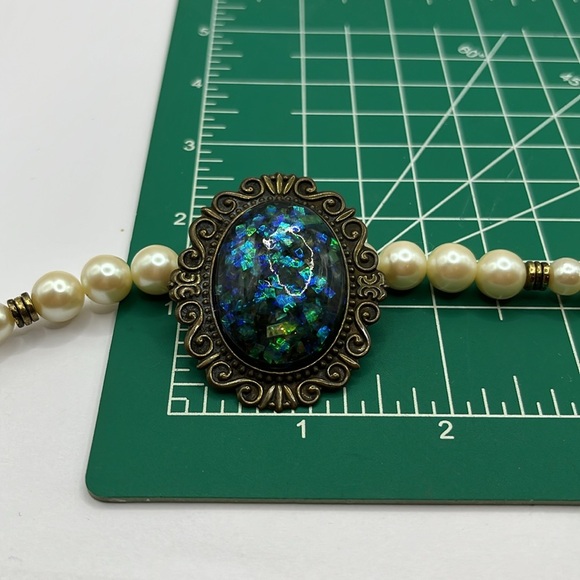 Pearl Necklace with Large Blue-Green
Pendant with Specks Statement Victorian - Picture 12 of 13